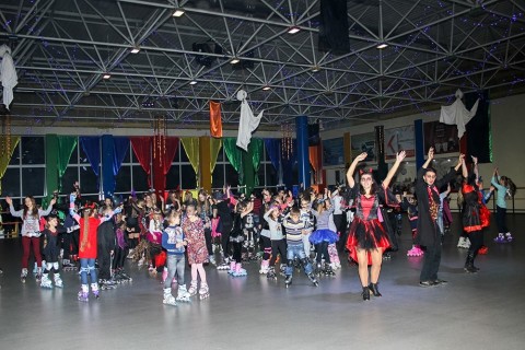 Катание на роликах 