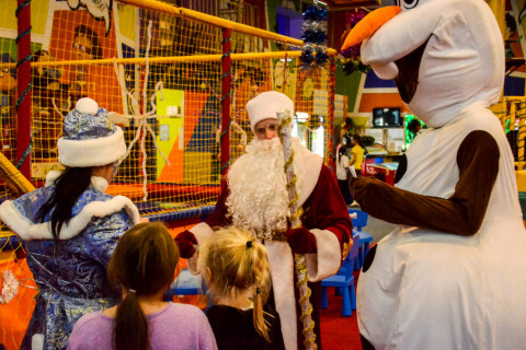 Новорічне свято 2022