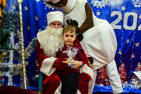 Новорічне свято 2022