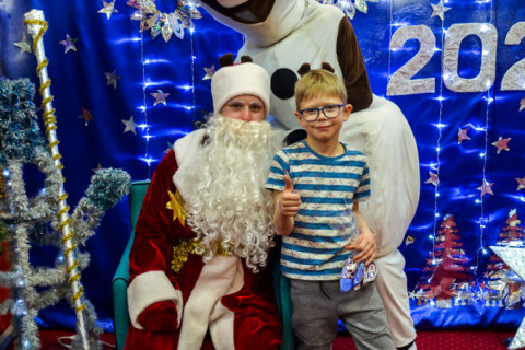 Новорічне свято 2022