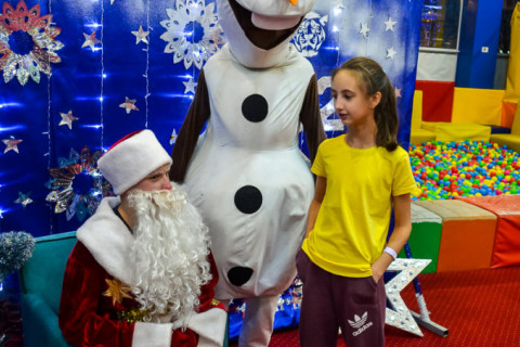 Новорічне свято 2022