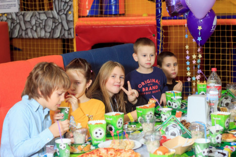 День народження листопад 2022