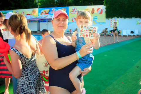 День захисту дітей (відкриття аквапарку 2024)