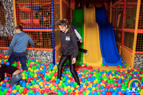 СКАЙ благодійний захід, грудень 22