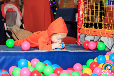 СКАЙ благодійний захід, грудень 22