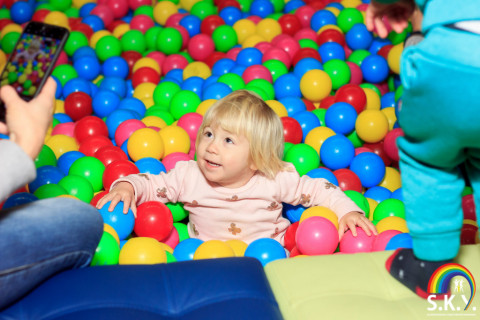 СКАЙ благодійний захід, грудень 22