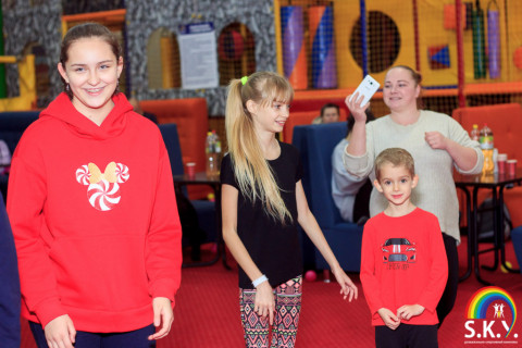 СКАЙ благодійний захід, грудень 22