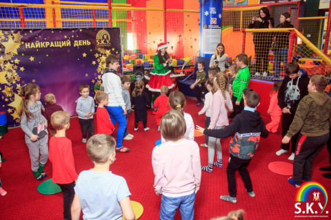 СКАЙ благодійний захід, грудень 22