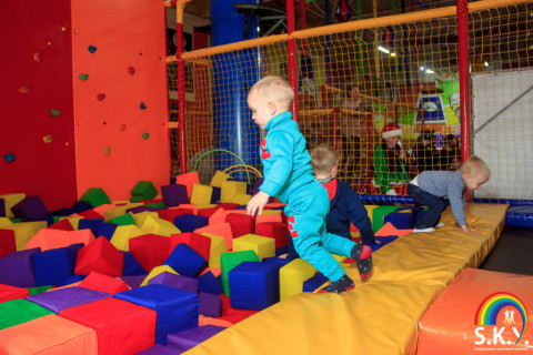 СКАЙ благодійний захід, грудень 22