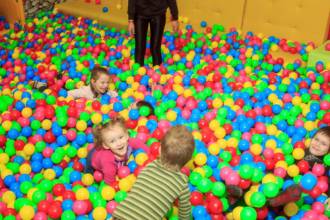 СКАЙ благодійний захід, грудень 22