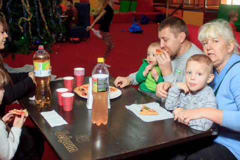 СКАЙ благодійний захід, грудень 22