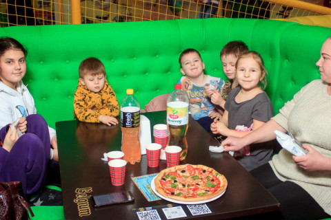 СКАЙ благодійний захід, грудень 22