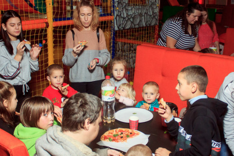 СКАЙ благодійний захід, грудень 22