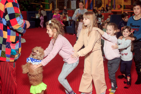 СКАЙ благодійний захід, грудень 22