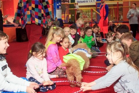 СКАЙ благодійний захід, грудень 22