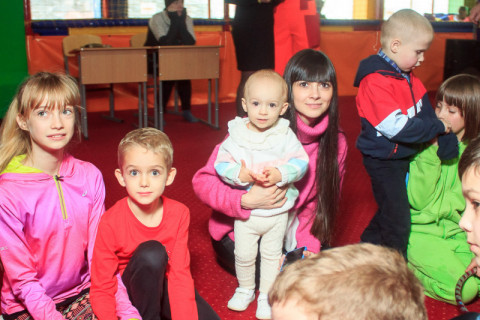 СКАЙ благодійний захід, грудень 22