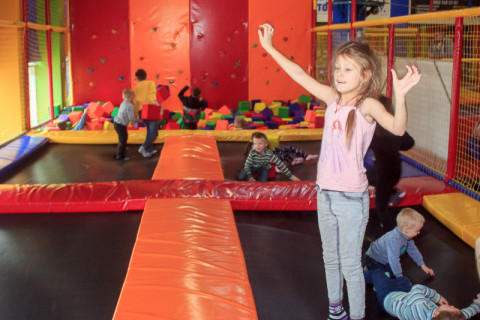 СКАЙ благодійний захід, грудень 22