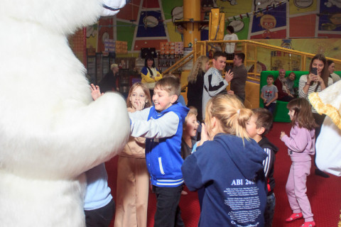 СКАЙ благодійний захід, грудень 22