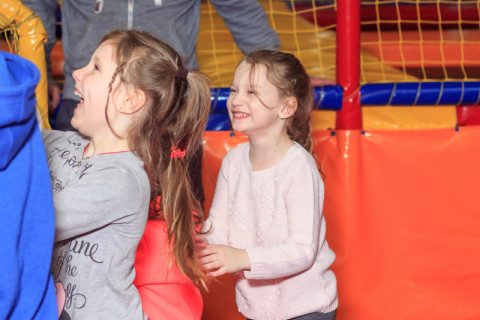 СКАЙ благодійний захід, грудень 22