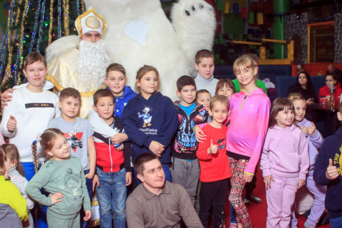 СКАЙ благодійний захід, грудень 22