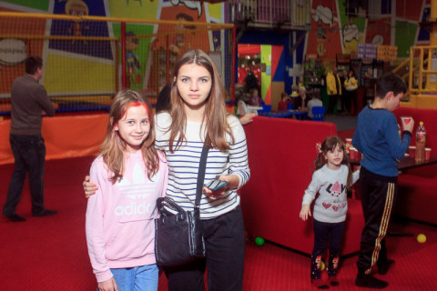 СКАЙ благодійний захід, грудень 22