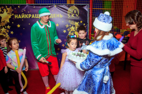 Новий Рік 2023-2024