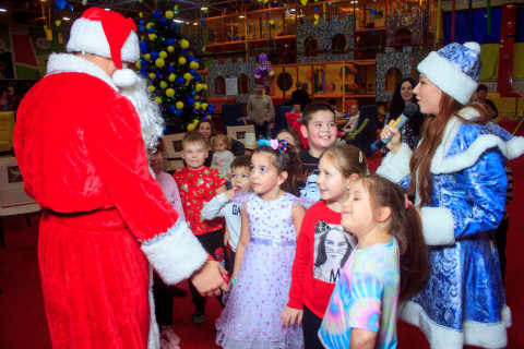 Новий Рік 2023-2024