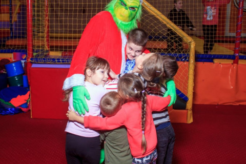 Новий Рік 2023-2024