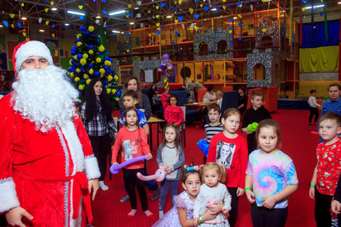 Новий Рік 2023-2024