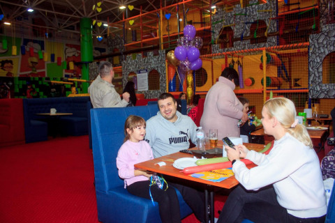 Новий Рік 2023-2024