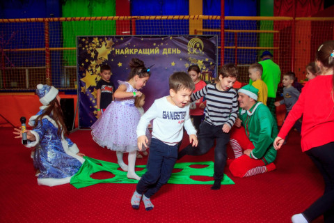 Новий Рік 2023-2024