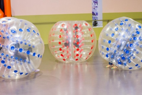 Бампербол - футбол в зорбах