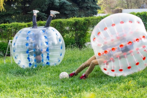 Бампербол - футбол в зорбах